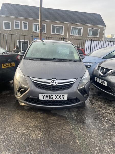 VAUXHALL ZAFIRA TOURER 1.4 i Turbo SRi